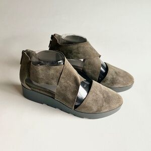 Eileen Fisher Olive Suede Genuine Leather Rubber Outsole Sandals Wedges size 8